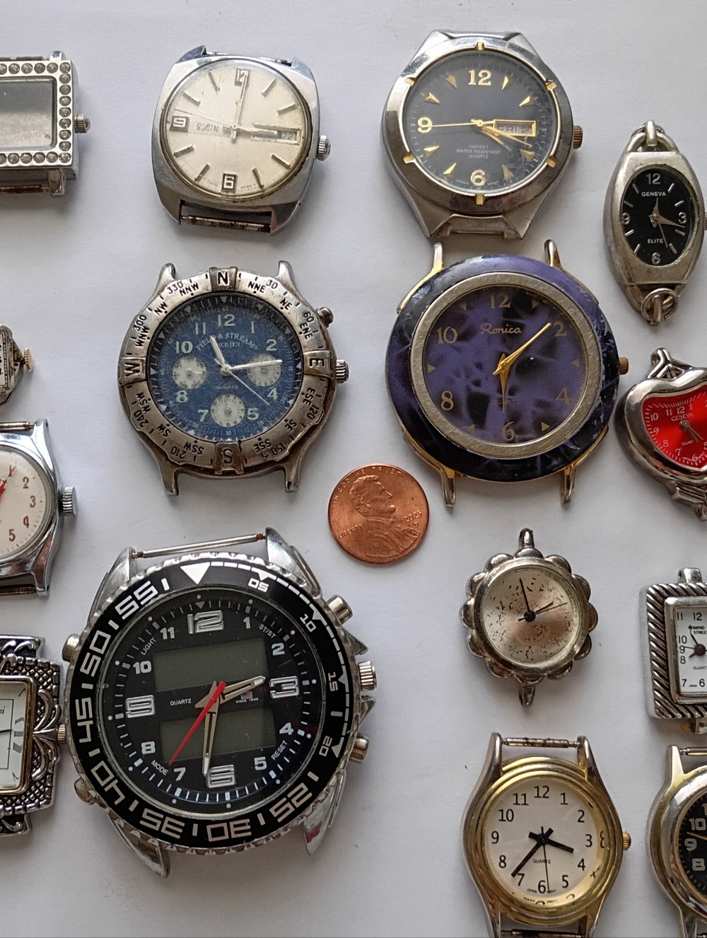 Lot Of 19 Vintage Watch Heads